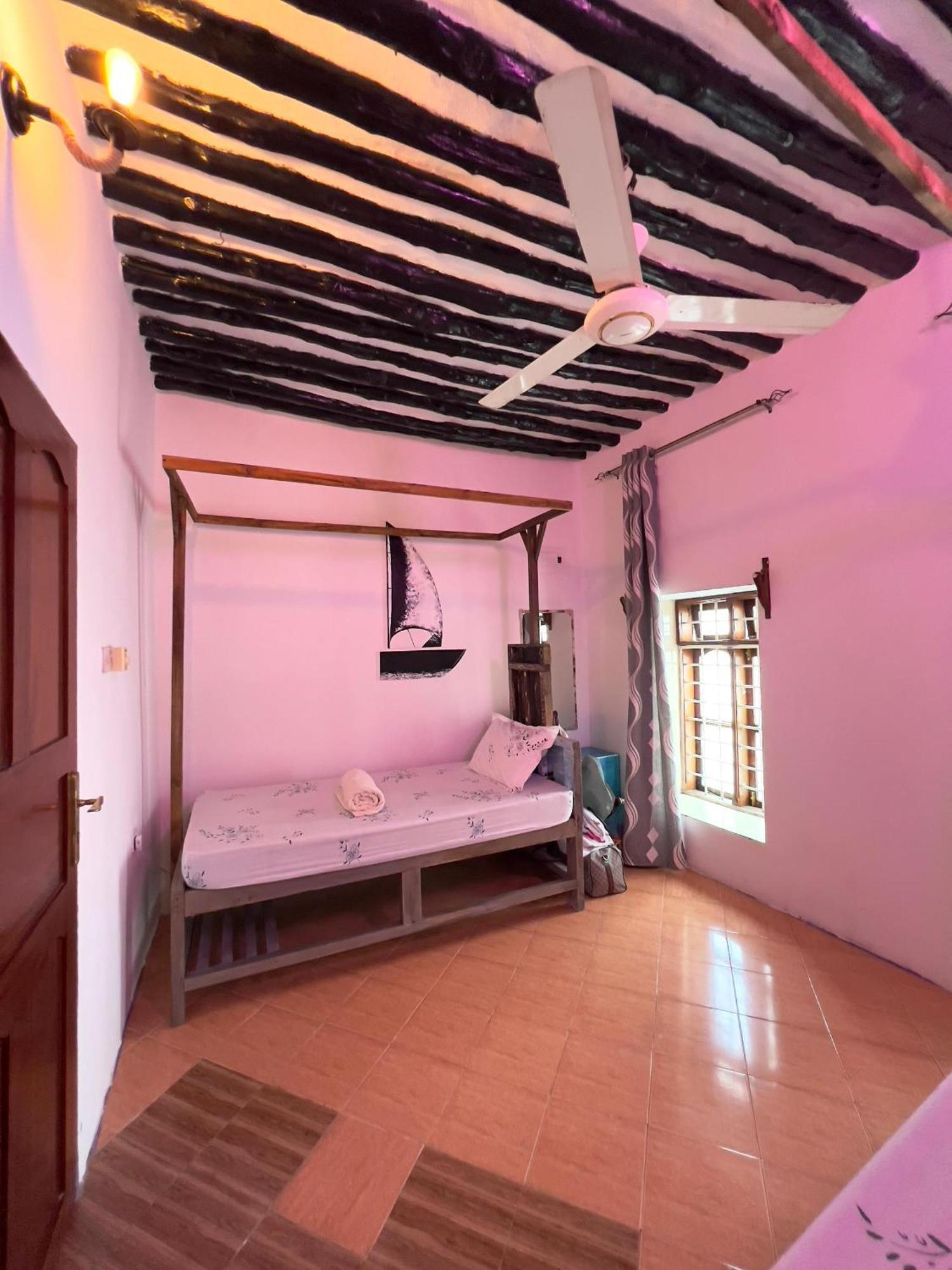 Auberge de jeunesse Shaan